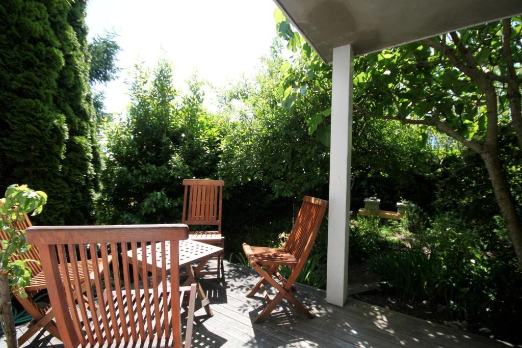Spinnakers Gastro Brewpub & Guesthouses Victoria Esterno foto