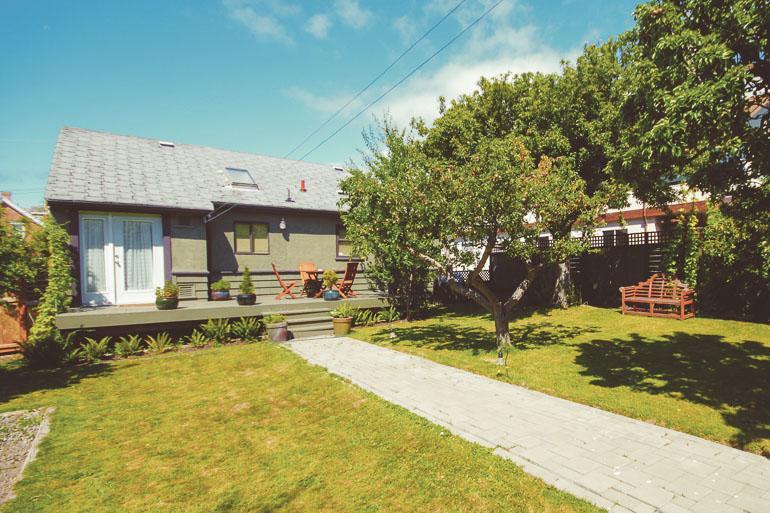 Spinnakers Gastro Brewpub & Guesthouses Victoria Esterno foto